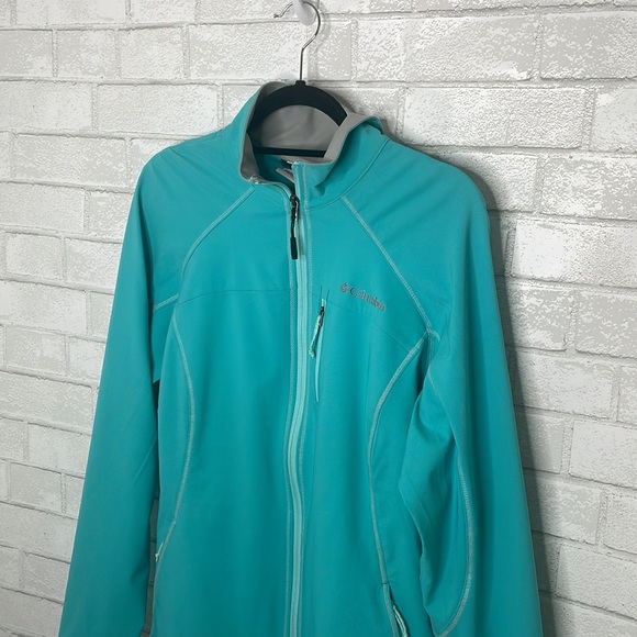 Columbia Women's Long Sleeve Jacket - Picture 3 of 11